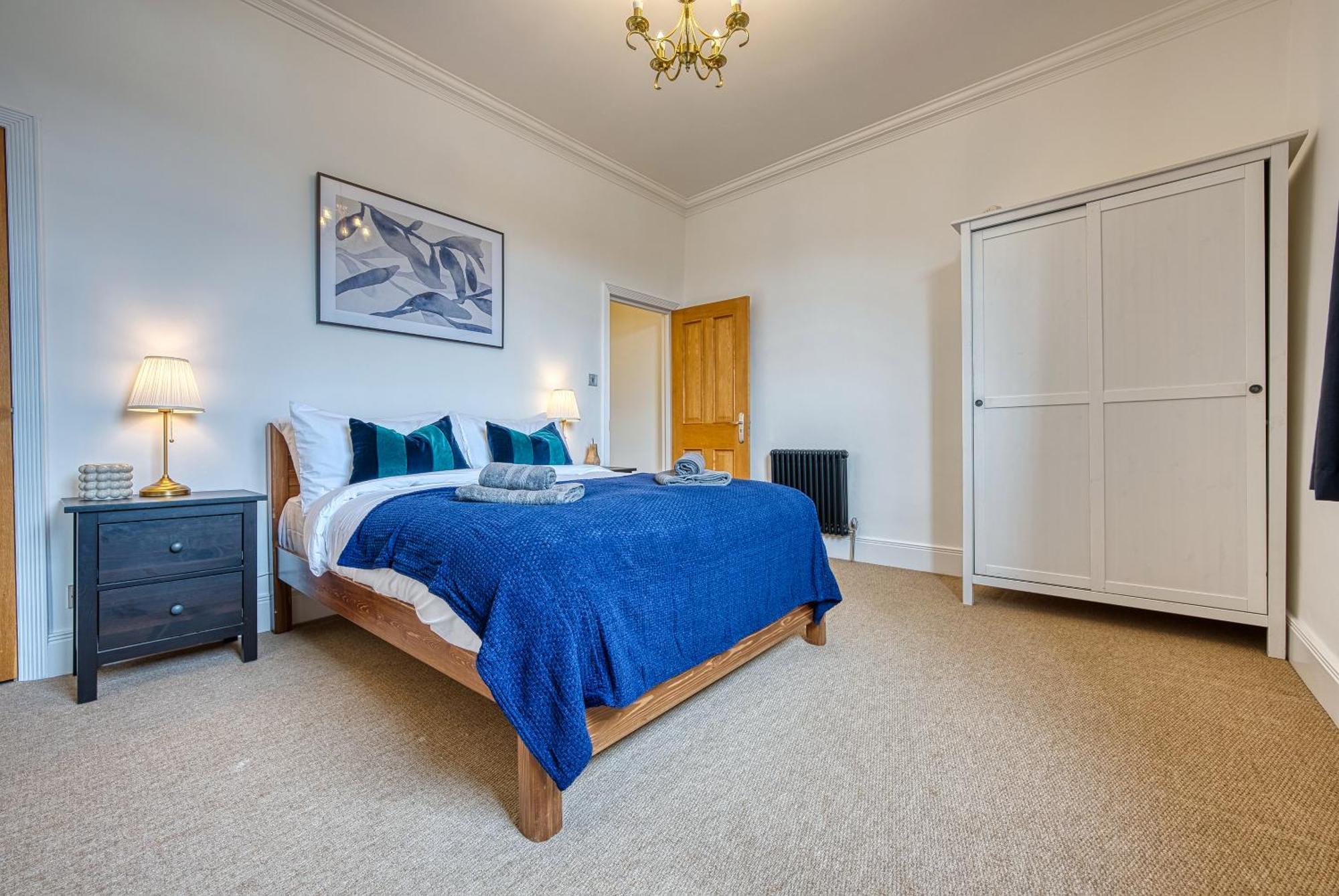 2 Bed Stunning Chic Modern Spacious Apt, Ocean Village, Southampton - Plenty Of Parking - By Blue Puffin Stays 外观 照片