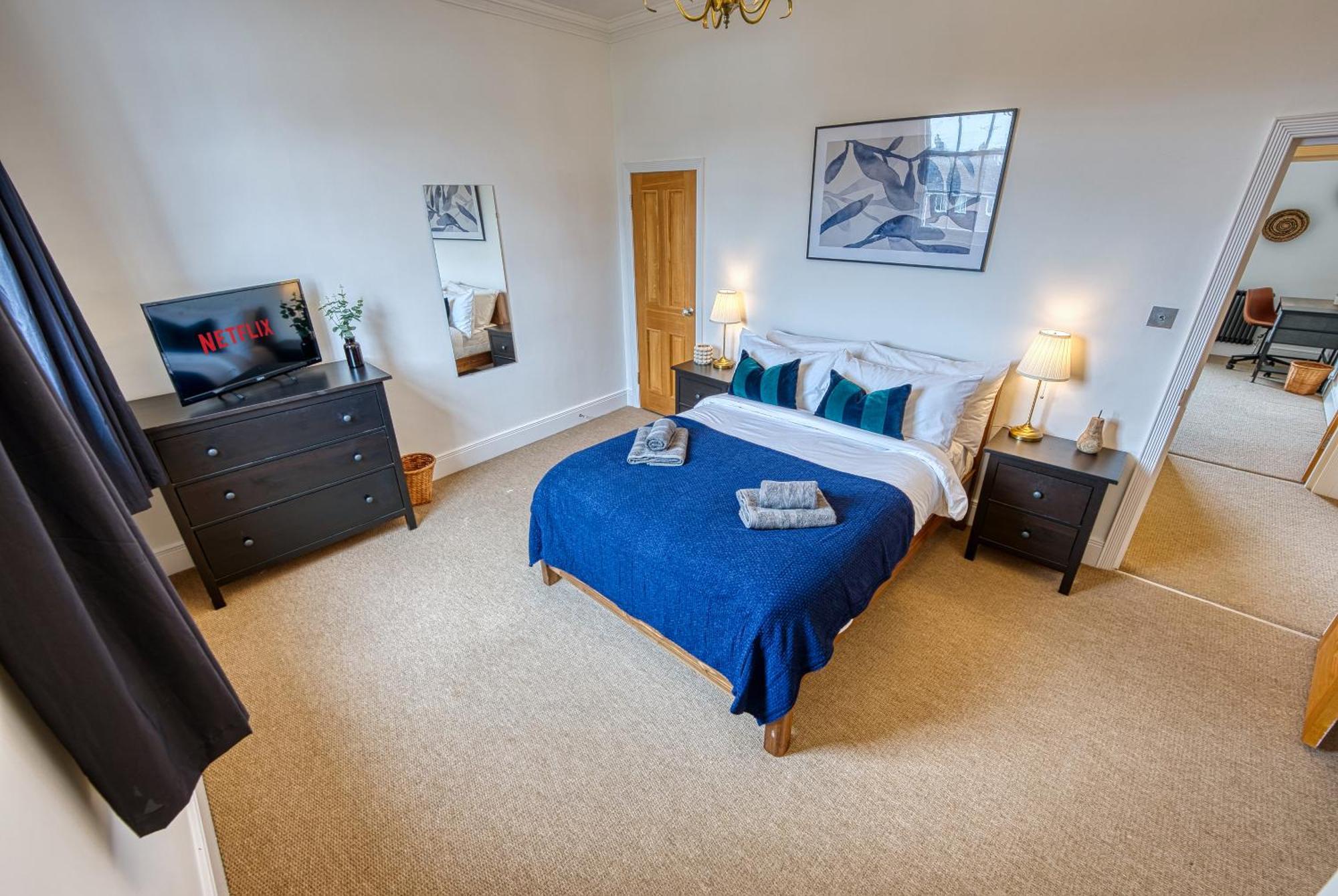 2 Bed Stunning Chic Modern Spacious Apt, Ocean Village, Southampton - Plenty Of Parking - By Blue Puffin Stays 外观 照片